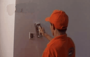 乳膠漆滾涂做法是什么