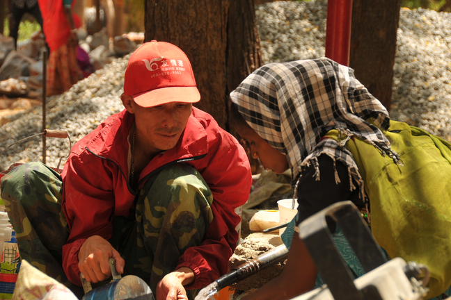 油漆無國(guó)界,互助友情漆 油漆無國(guó)界,互助友情漆