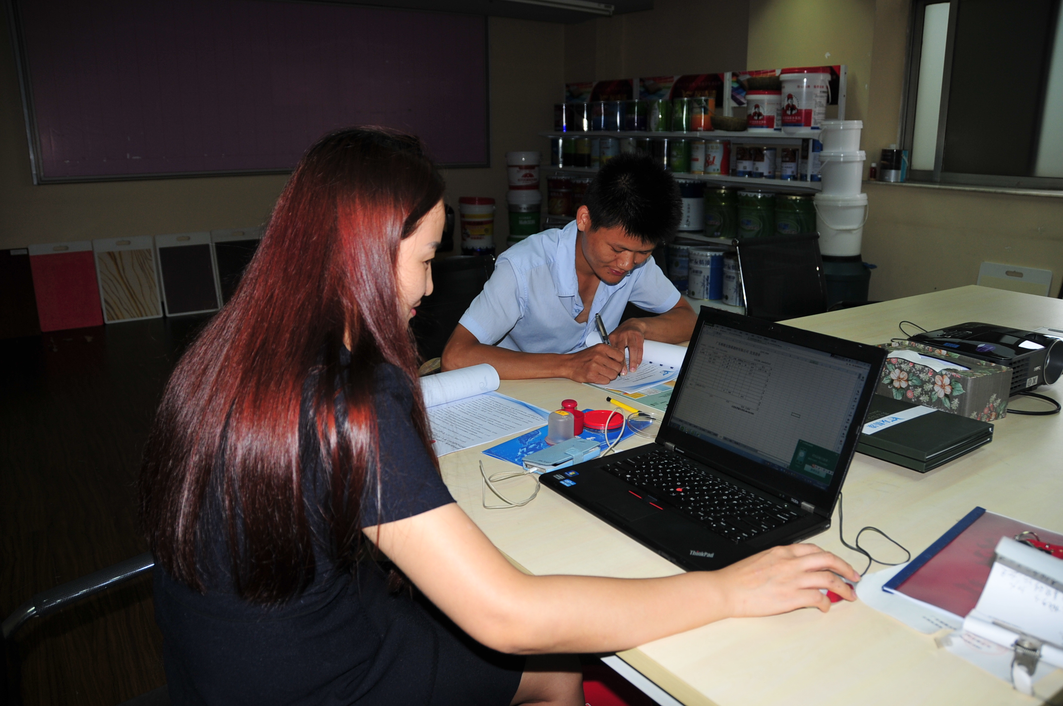 客戶信任支持，激勵友情漆追求不已