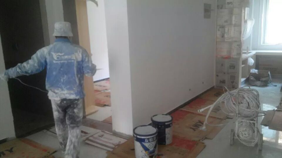 油漆工，為誰辛苦為誰忙